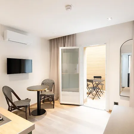 Otel Les Tour Eiffel