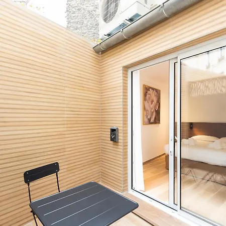 Les Tour Eiffel Otel Paris