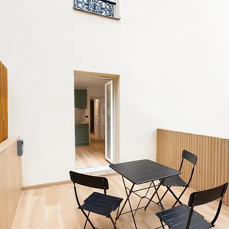 Les Tour Eiffel Otel 3*